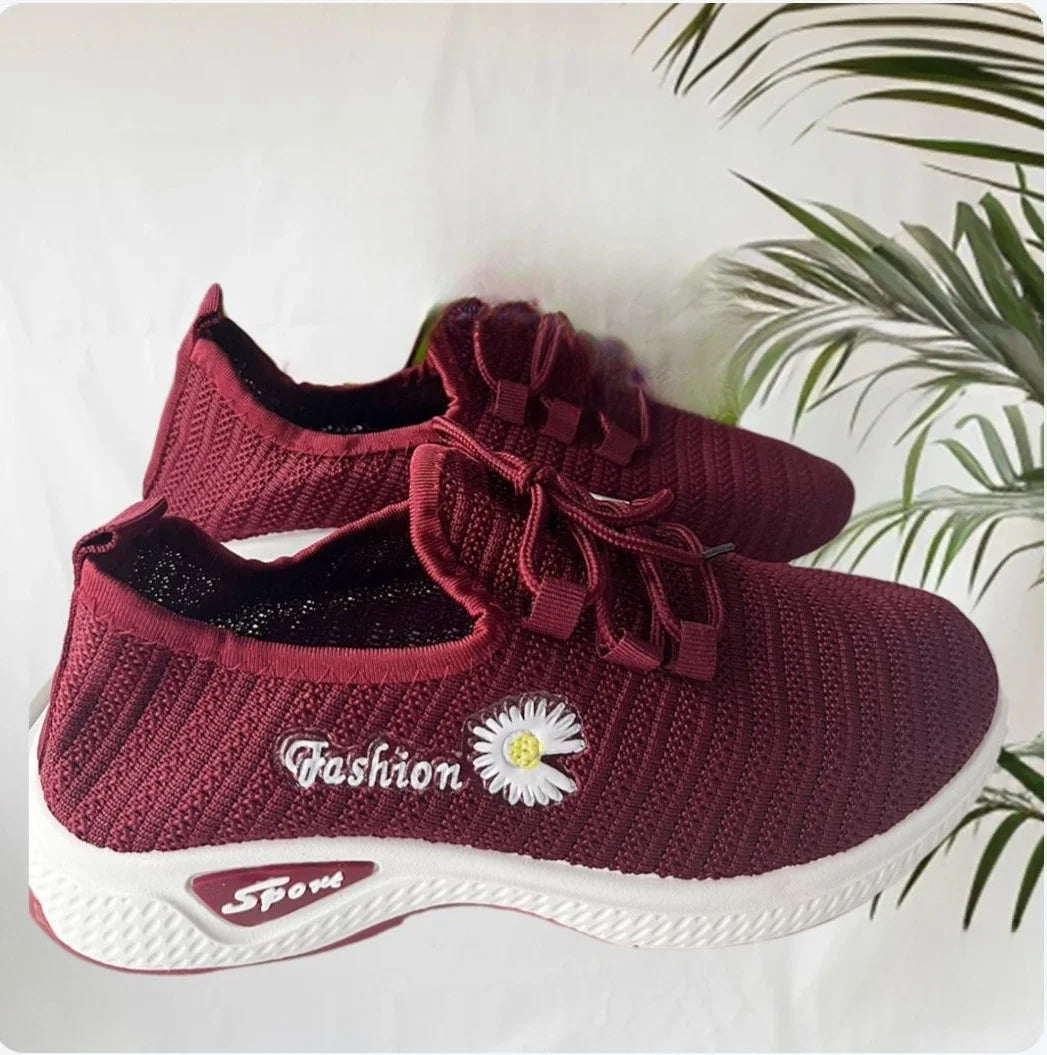 Women's sports shoes 2025