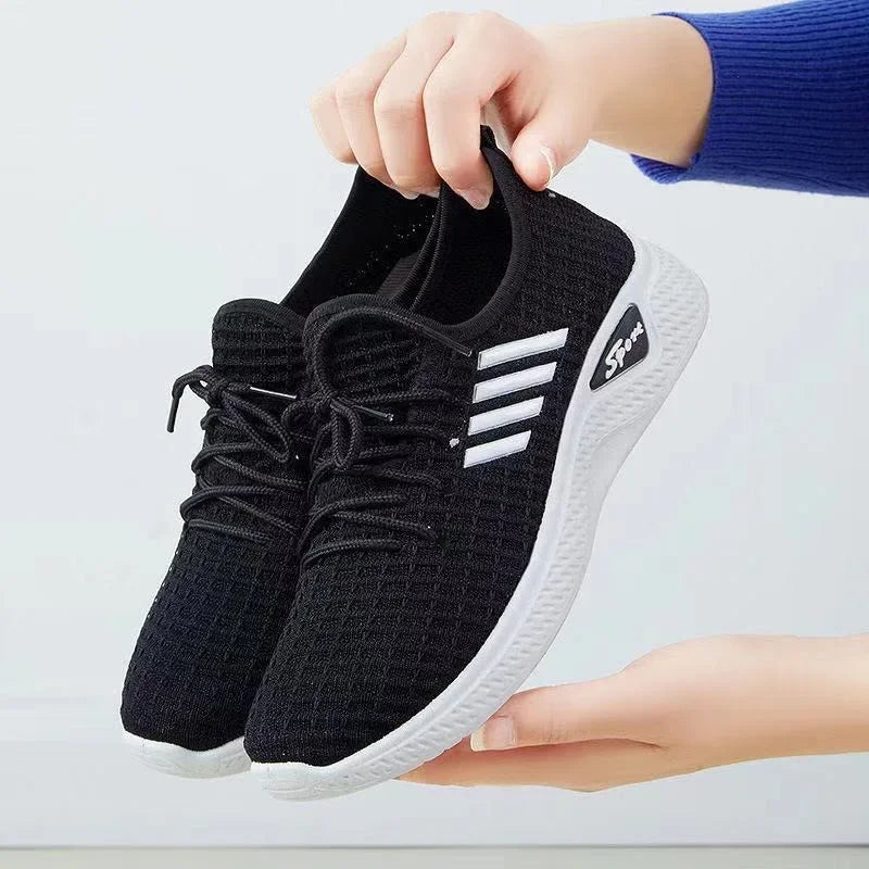 Women's Knit Low-Top Flats with Soft Sole,