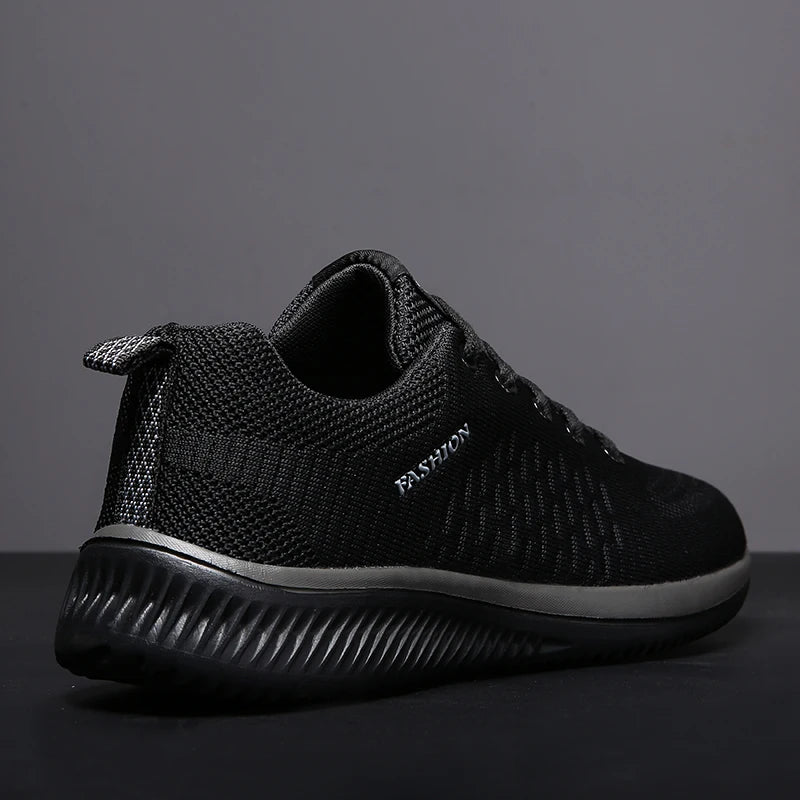 Men Running Shoes Breathable Light Comfortable Men's Casual Shoes Tenis Outdoor Slip On Walking Sneakers