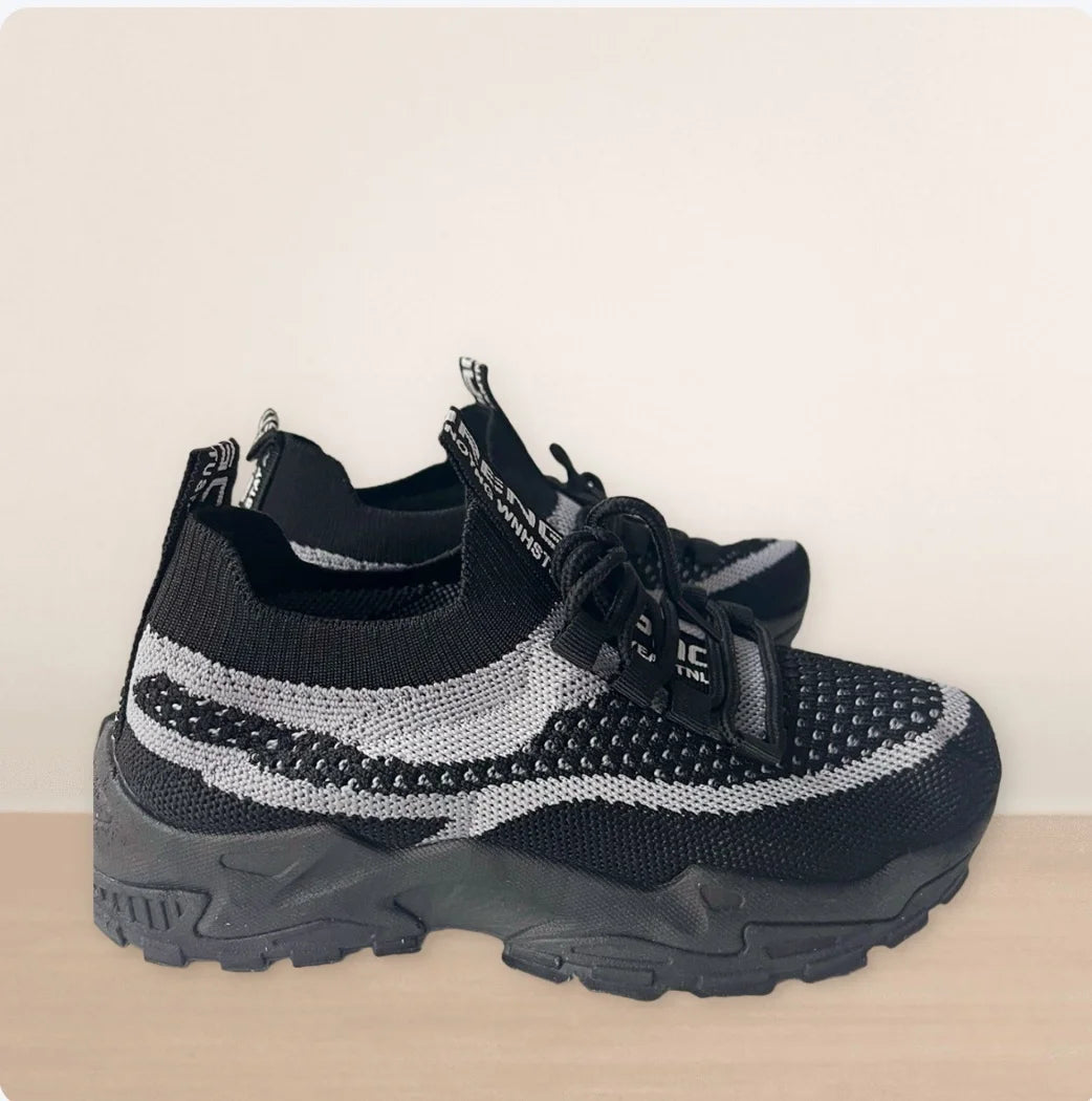 Women's sports shoes 2025
