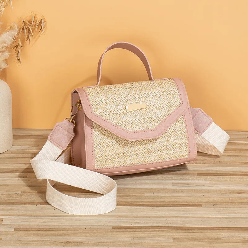 Straw Woven Handbag, Trendy and Fashionable,