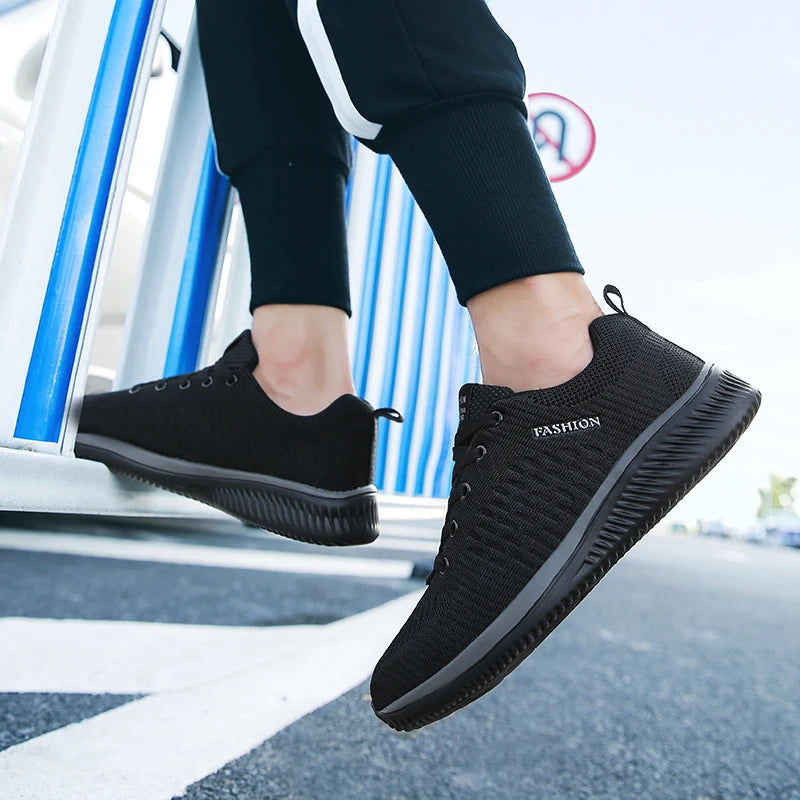 Men Running Shoes Breathable Light Comfortable Men's Casual Shoes Tenis Outdoor Slip On Walking Sneakers